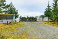Deck & Panoramic Views: Bayfront House in Homer! - Beach