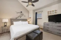 Cozens Pointe I-101 2 Bedroom Condo by RedAwning Hotels in Tabernash