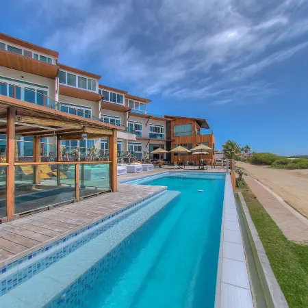Iguana Crossing Boutique Hotel