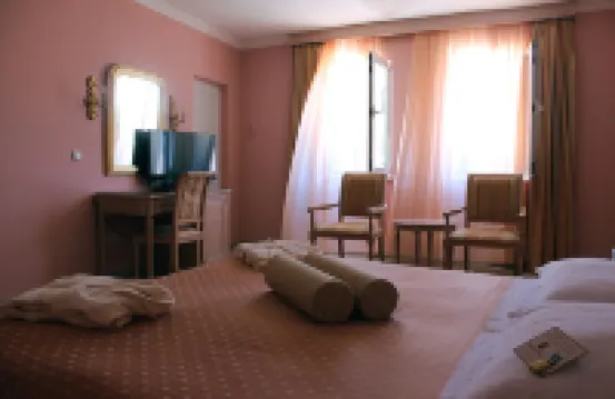 洛哥茨尼卡弗拉帕濱海度假村 羅戈茲尼察酒店