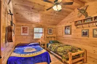 Parsons Cabin w/ Fire Pit & River Access! - 2-Star