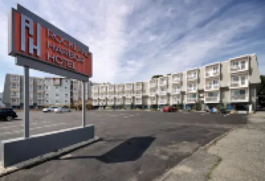 Rockland Harbor Hotel Отели в г. 
