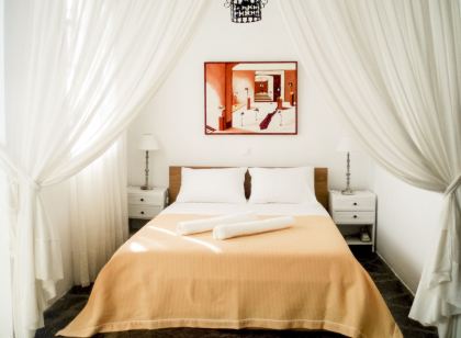Scorpios Hotel & Suites