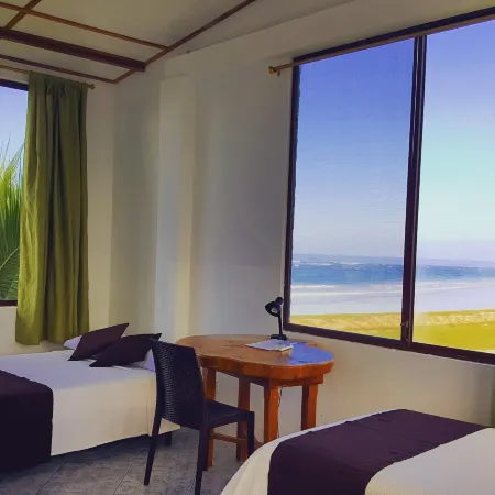 Hotel la Jungla Отели в г. Исабела