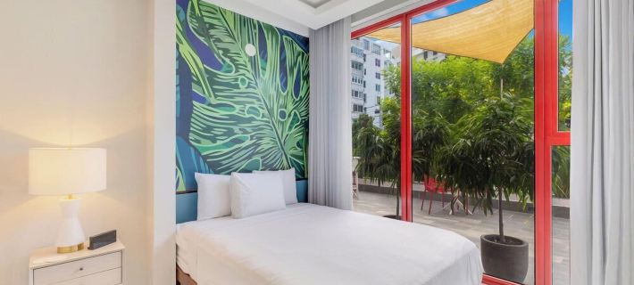 Red Door Inn Hotels in Condado