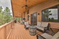 Deck & Views: Dog-Friendly Cabin in Show Low! - Pet friendly