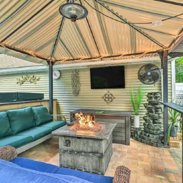Pet-Friendly Taylor Home w/ Backyard Oasis!