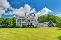 Geneva Vacation Rental w/ Vineyard & Lake Views! - 4-Star