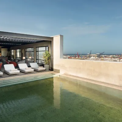 Radisson Blu Hotel Casablanca City Center Hotels near Arab League Park