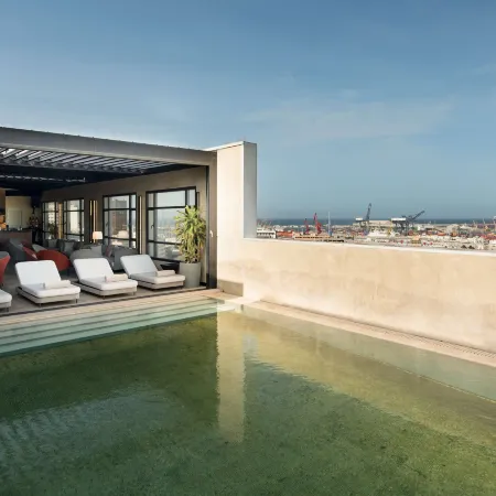 Radisson Blu Hotel Casablanca City Center Отели рядом с достопримечательностью «Хаммам Зиани»