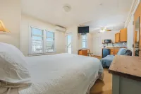 Shawmont Hotel Hotels in 