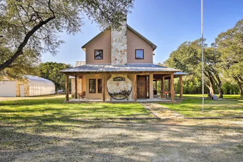 Riverfront Blanco Home w/ Shaded Porch + Hot Tub
