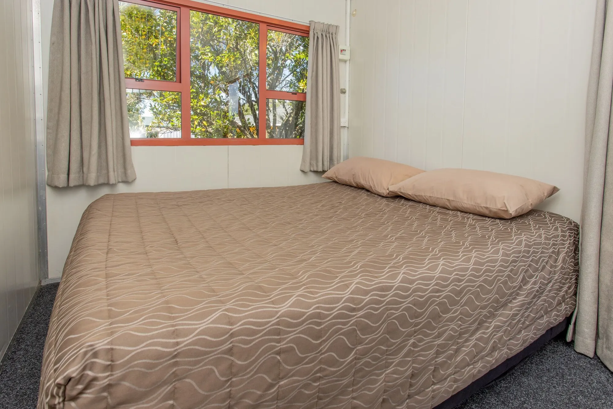 Nelson City Top 10 Holiday Park Phòng Photos