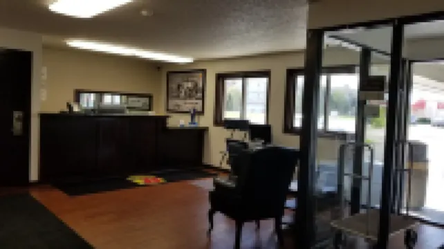 Super 8 by Wyndham St. Cloud