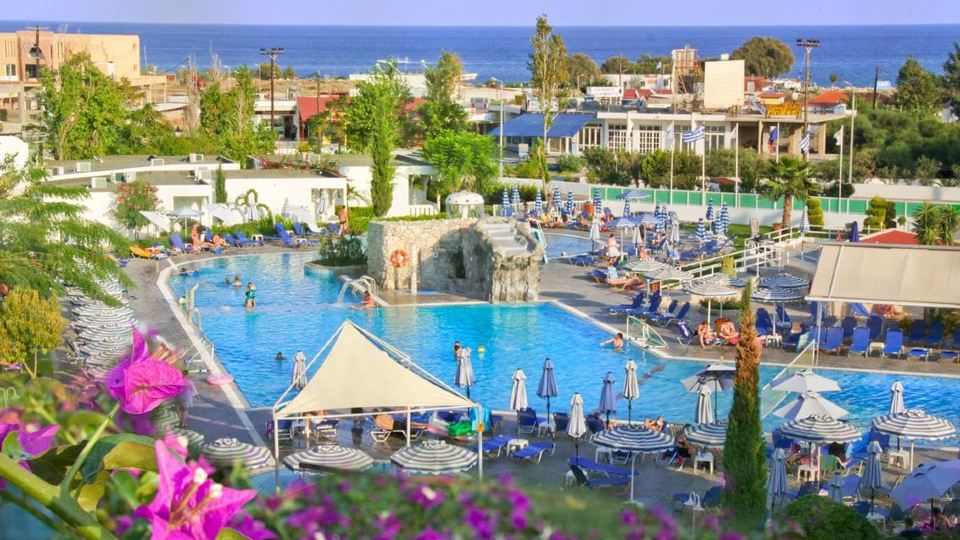 Sun Palace Hotel