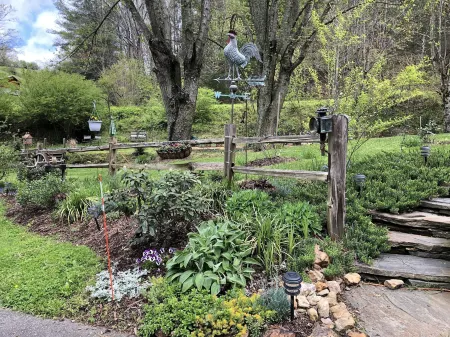 The Ashe Farm Отели в г. Маршалл