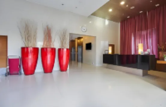 Royal Orchid Central, Pune