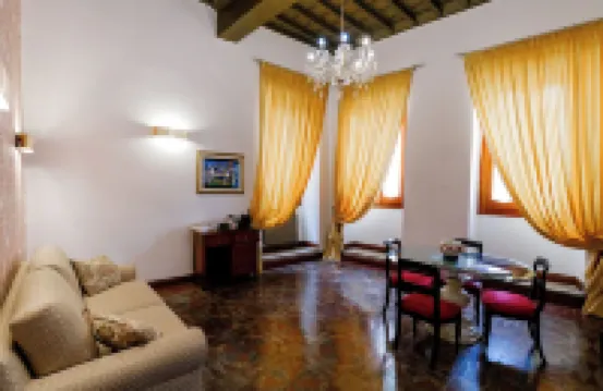 提沃利卡蘭迪公寓 鄰近蒂沃利的酒店