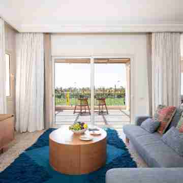 Vesta - Luxury Apt II - 2Br - Golf Rooms