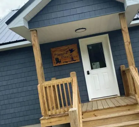 Pleasant View - A brand new riverfront getaway!