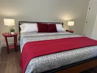 Cranberry Lodge - Hot Tub - Gaming Tables - Pet-Friendly - Sleeping Bear Dunes