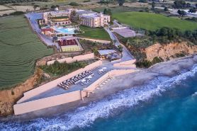 Ammos Luxury Resort
