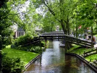 Couple Retreat at Unique Nature Lodge Hotels in Dalerveen