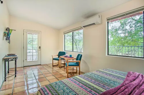 Charming Tucson Casita Near Hiking and Biking!