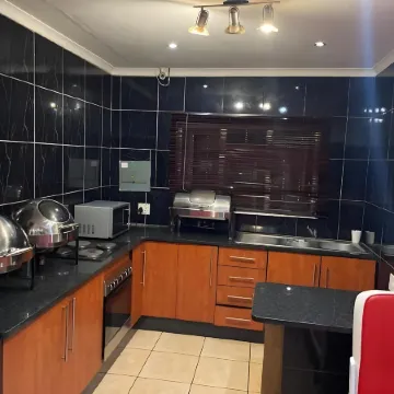 Pale Bohemia Bed and Breakfast