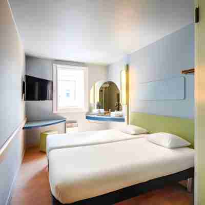 Ibis Budget Lyon Villeurbanne Rooms