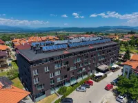 Lucky Bansko Aparthotel SPA & Relax Hotel dekat Method Snow School