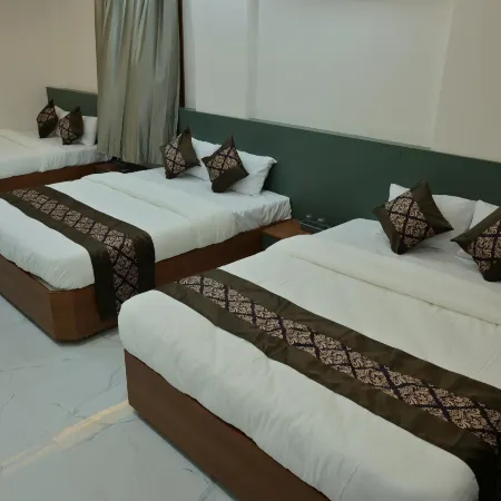 Hotel D Square