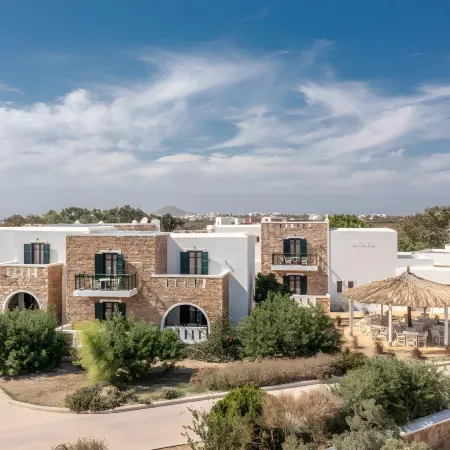Plaka Hotel I