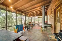 Helen Area Rustic Retreat ~ 5 Miles to Main Street - Homestays