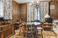 Waterfront Berry Lake Getaway w/ Sunroom! - Wifi