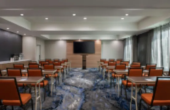 Fairfield Inn & Suites Oakland Hayward