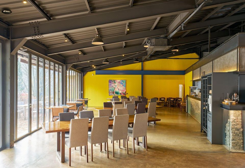 더스테이힐링파크 산책로