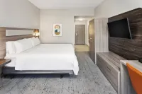 Holiday Inn Express & Suites CHICAGO WEST-O'HARE ARPT AREA by IHG - 3-Star