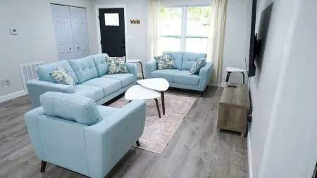 Fabulous 3-bedroom house in South Daytona