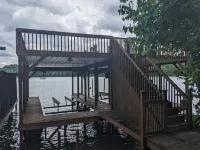 Charming 3-Bedroom Cottage with Lake Access Nearby, Dock, WiFi at Boone Lake Hotels in Oak Grove