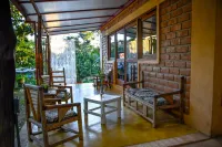 Chalé Sossego e Casa Flora