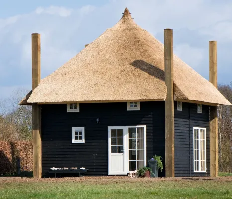 Stylish Farmhouse Escape - homestay