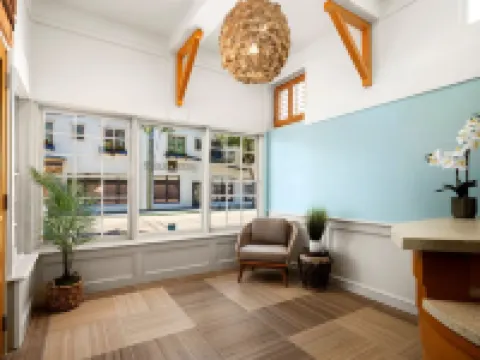 Catalina Island Inn Hotels in Avalon