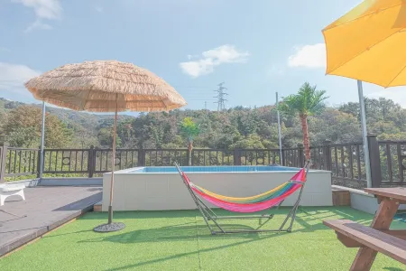 Gyeongju Stay Soopgol Отели рядом с достопримечательностью «Яндон»