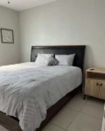 Majestic Apartment at Edinburg