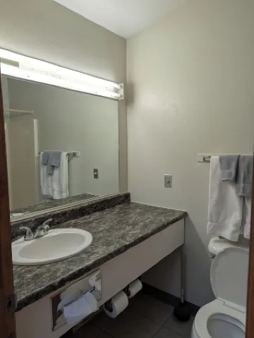 Western Inn Motel & RV Park