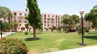 Premium Swiss Residence Rehab فنادق في مدينة الشروق