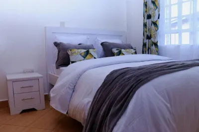 Chelsea's Haven 1 bedroom Apartment Hotels in 