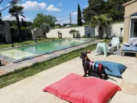 Villa Type mas Provençal 140 m2 4 Chambres Jardin de 1000 m2 Piscine 8 /4 Hotels in Carpentras