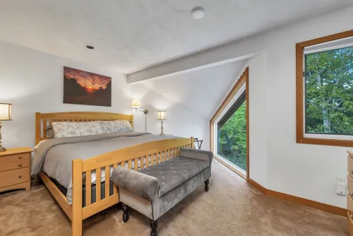 Spacious 3-Bed Mt. Chalet with Attitash Views & Private Hot Tub